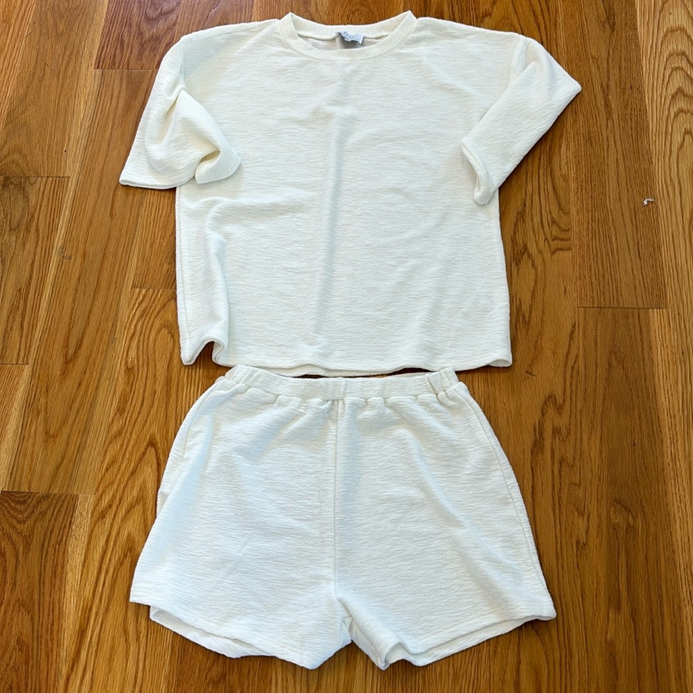 Sabo Skirt Cream Top and Shorts Set
